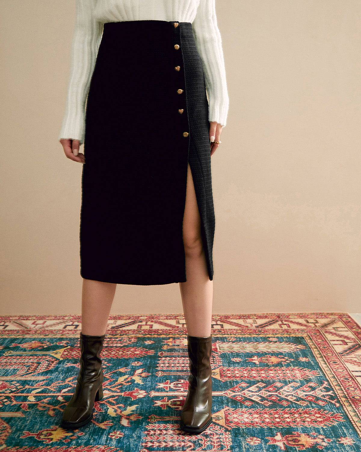 Anabelle - The Buttons Decorated Knit Skirt
